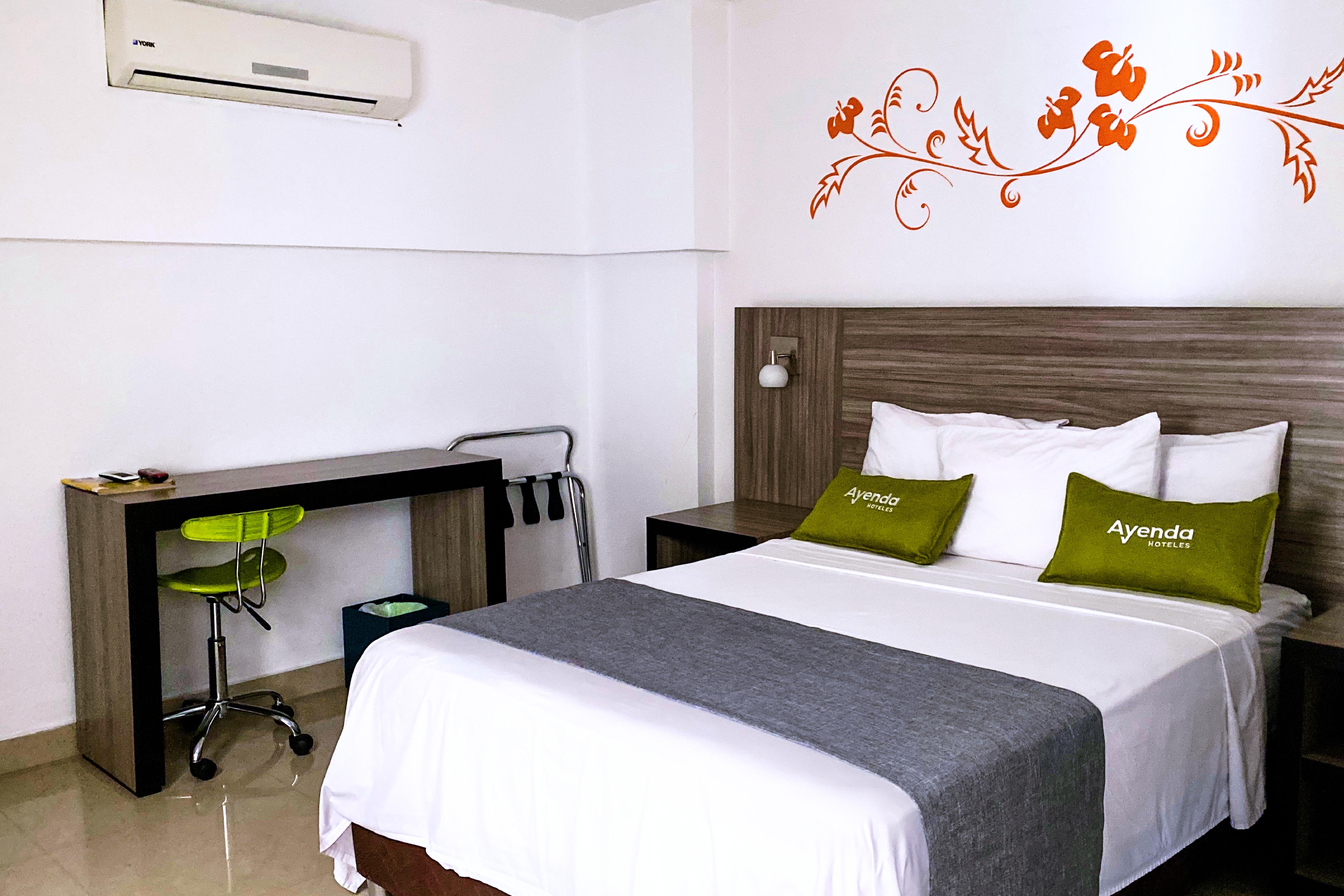 Ayenda 1136 Mh Hotel Pereira Bagian luar foto
