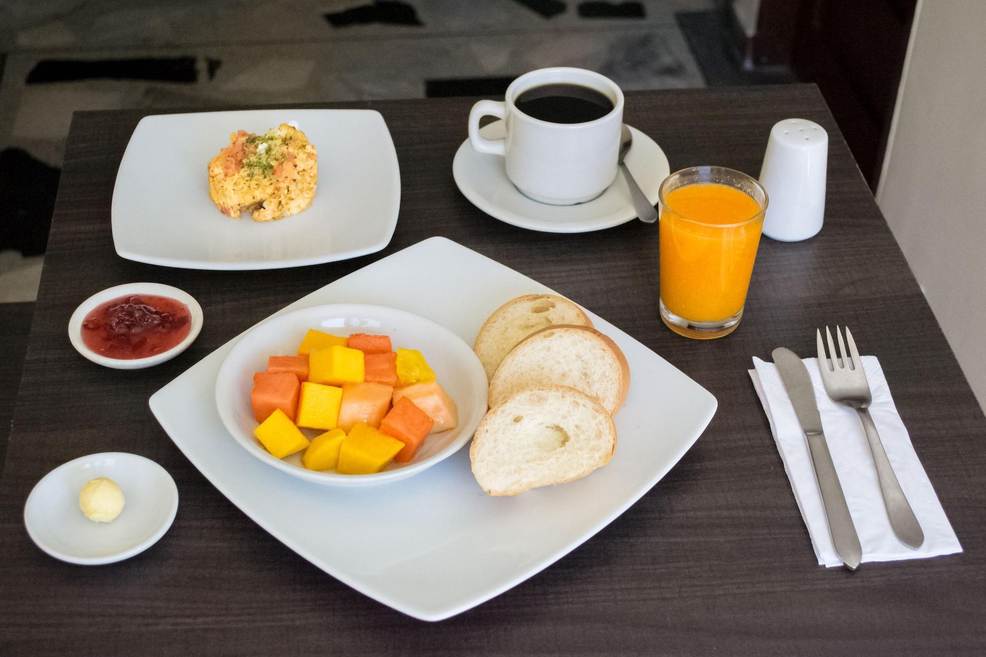 Ayenda 1136 Mh Hotel Pereira Bagian luar foto